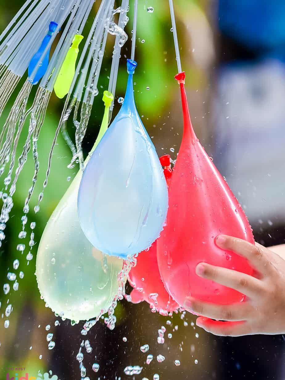 Water balloons games 